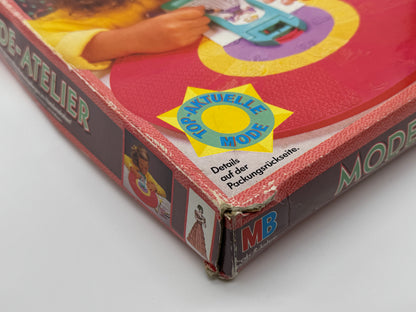 Brettspiel "Mode-Atelier" Entwirf Deine Modeschöpfungen Vintage MB Spiele (1990)