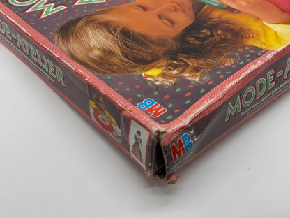 Brettspiel "Mode-Atelier" Entwirf Deine Modeschöpfungen Vintage MB Spiele (1990)