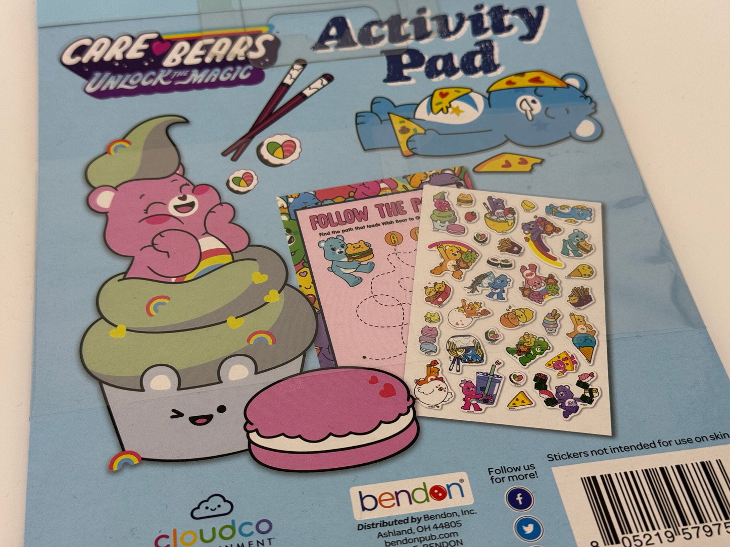 Care Bears "Activity Pad mit über 30 Puffy Stickern" Unlock the Magic (2024)