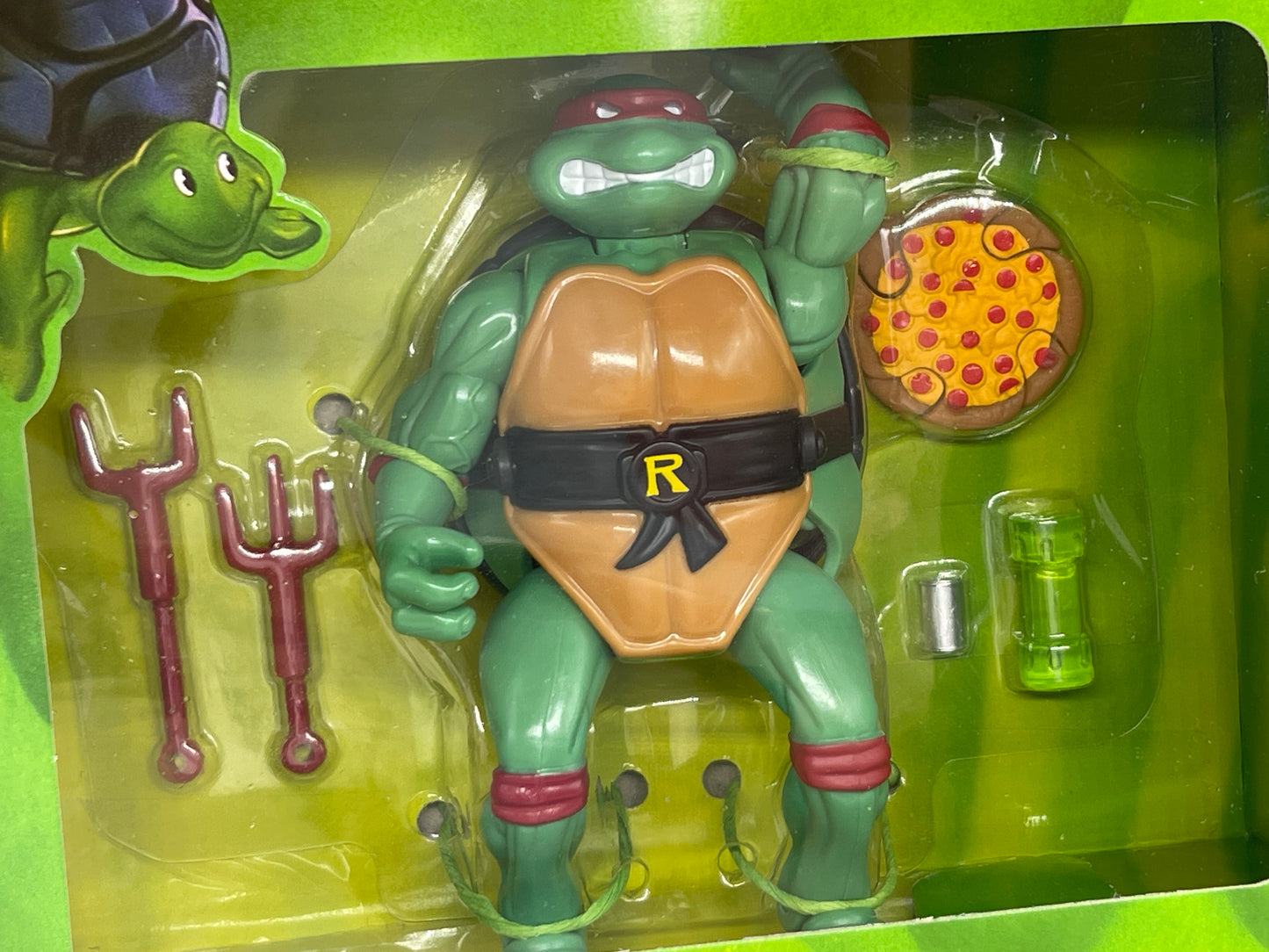 Teenage Mutant Ninja Turtles "Mutatin' Raphael" The Making of a Ninja Target Exclusive